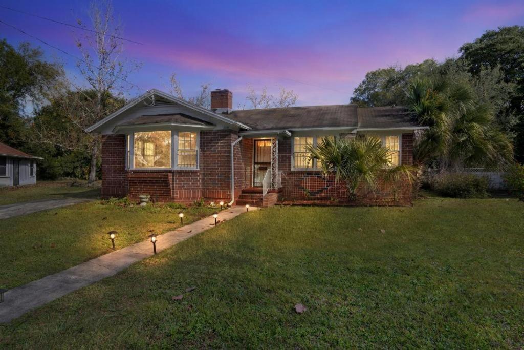 Comfy Pet Friendly Home In Jacksonville Mins To Downtown'S Dış mekan fotoğraf